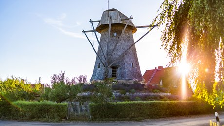 Appartementhotel Seeblick: Bildergalerie Oude houten windmolen bij zonsondergang